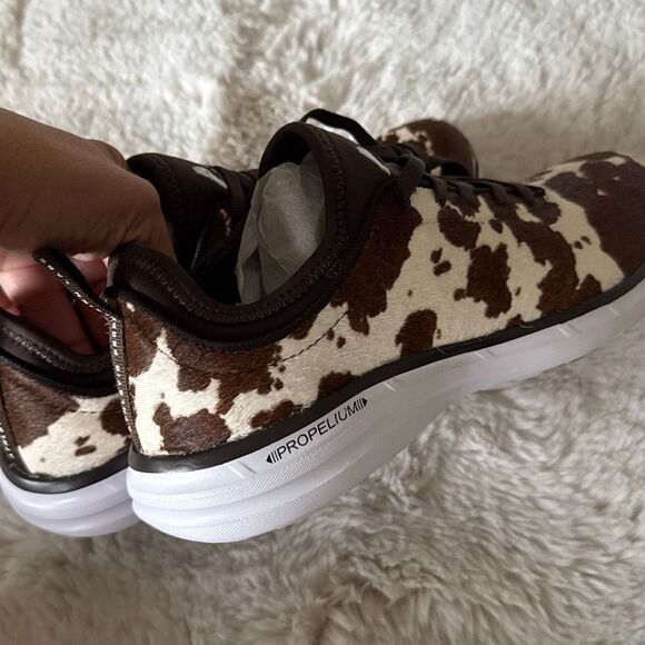 APL Women’s Iconic Phantom in Deep Brown/White/Cow Size 8.5 - Picture 6 of 9